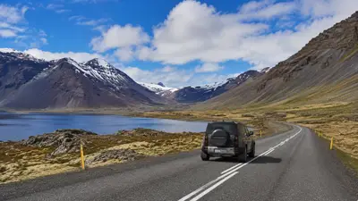 How to Rent the Right Car for an Iceland Road Trip