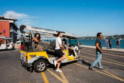 Explore Lisbon by Tuk Tuk: History and Viewpoints