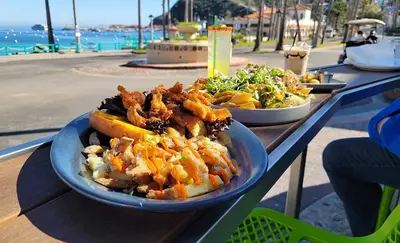 Why Trying A New Type Of Food Is A Good Way To Practice Communication As A Couple